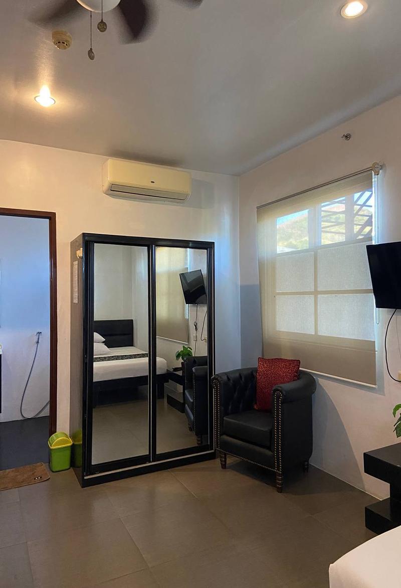 Micasa Lodge Palawan By Zuzu image