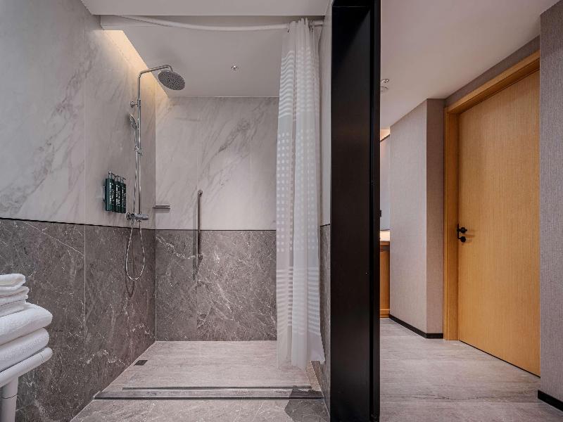 Hilton Garden Inn Beijing Temple Heaven East image