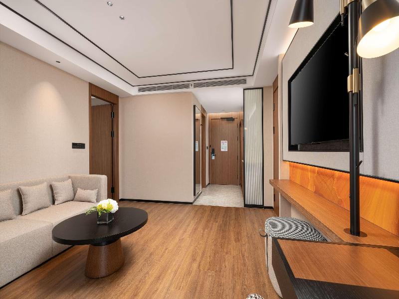 Hilton Garden Inn Tianjin Railway Station image