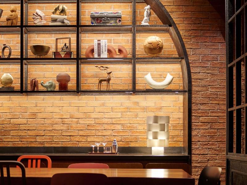 25Hours The Oddbird Jakarta image