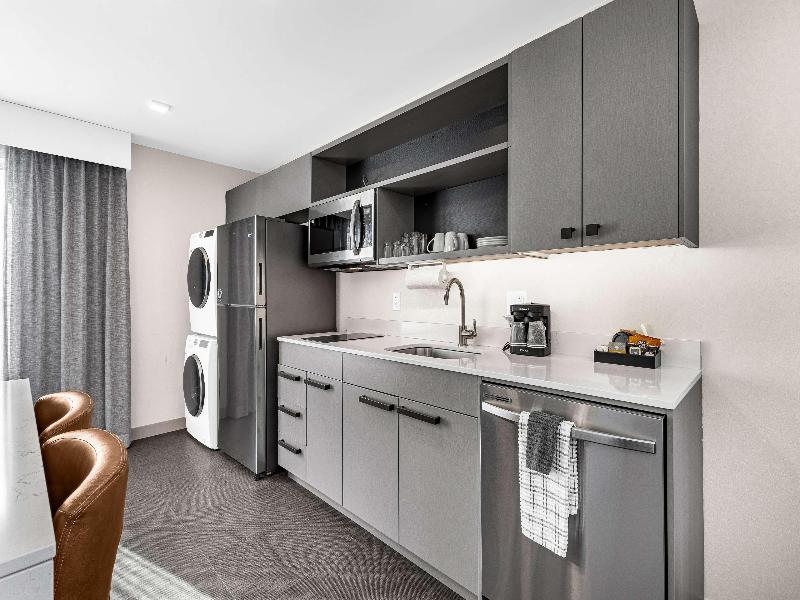 Homewood Suites By Hilton Colorado Springs Airport image