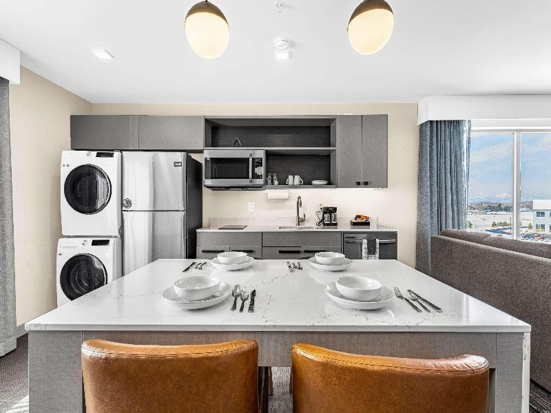 Homewood Suites By Hilton Colorado Springs Airport image