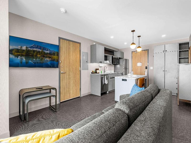 Homewood Suites By Hilton Colorado Springs Airport image