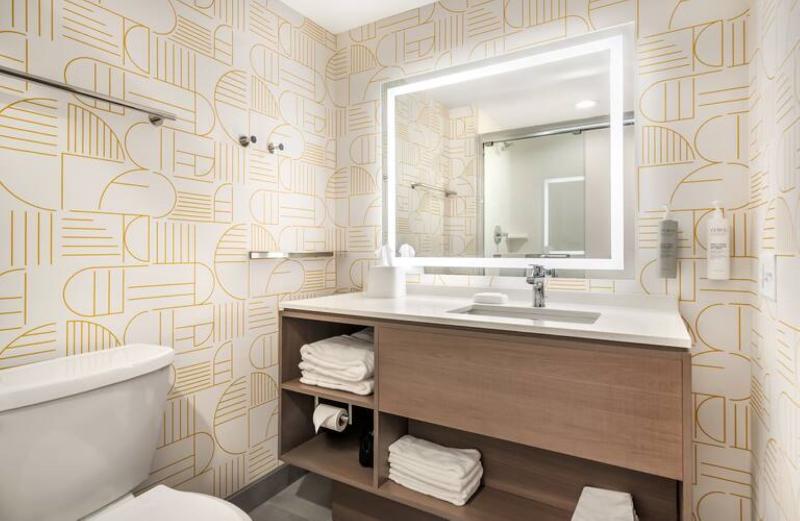 Home2 Suites By Hilton Reynoldsburg Columbus East image