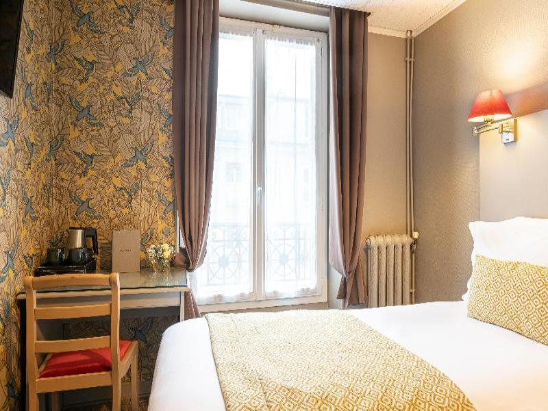 Splendid Hotel image