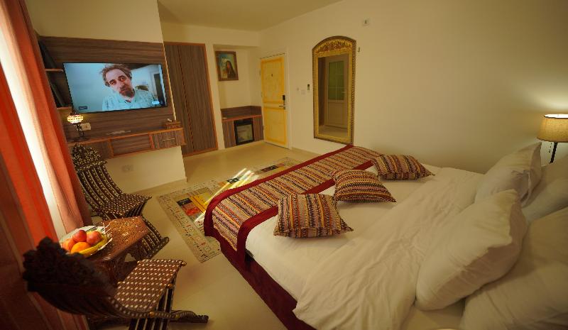 Petra Plaza Hotel image