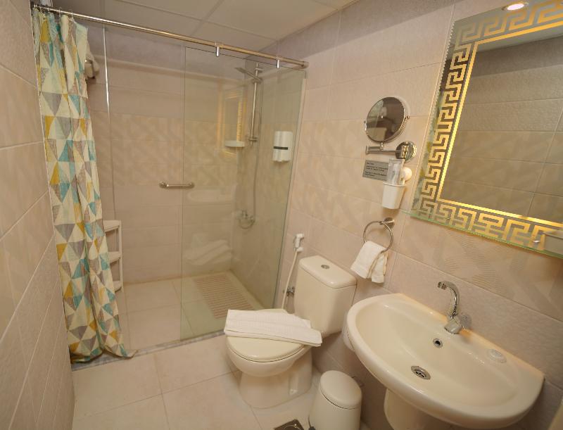 Petra Plaza Hotel image