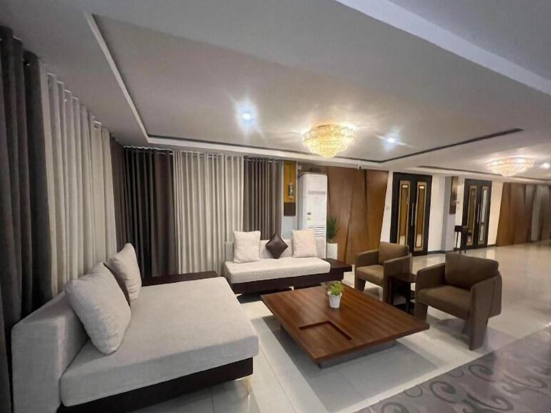 Dreamweavers Hotel