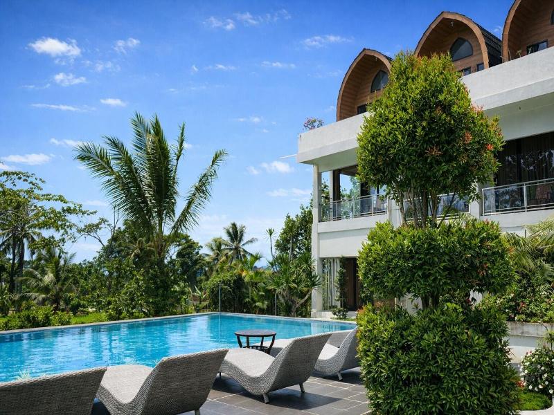 Nirvana Hotel Resort Tetebatu image