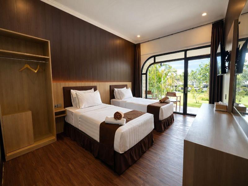 Nirvana Hotel Resort Tetebatu image