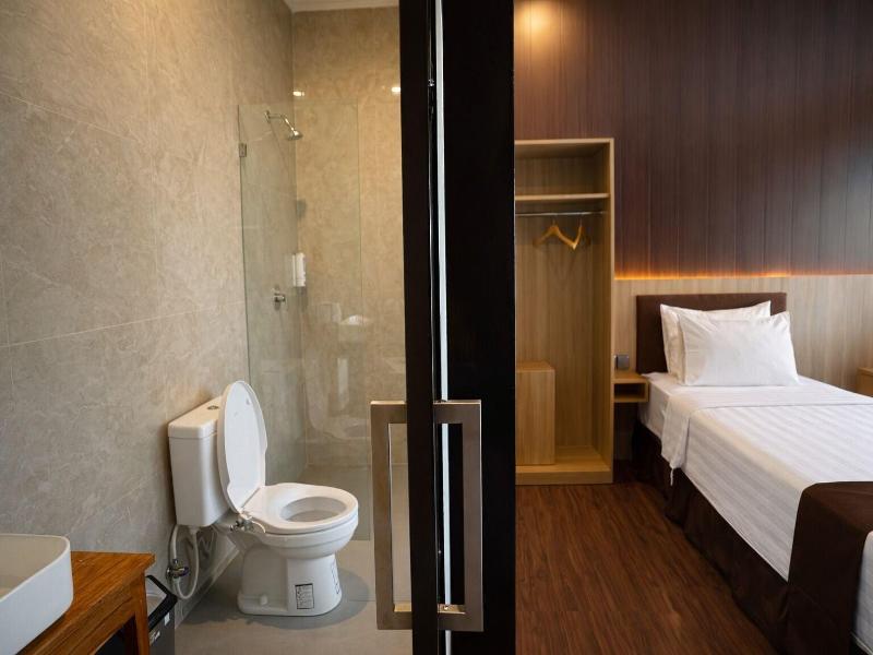 Nirvana Hotel Resort Tetebatu image