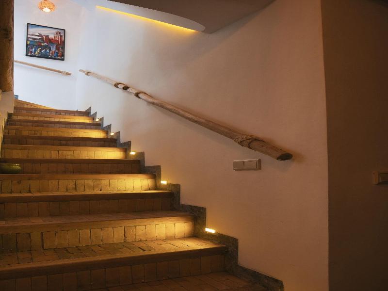 Riad Mama Square image