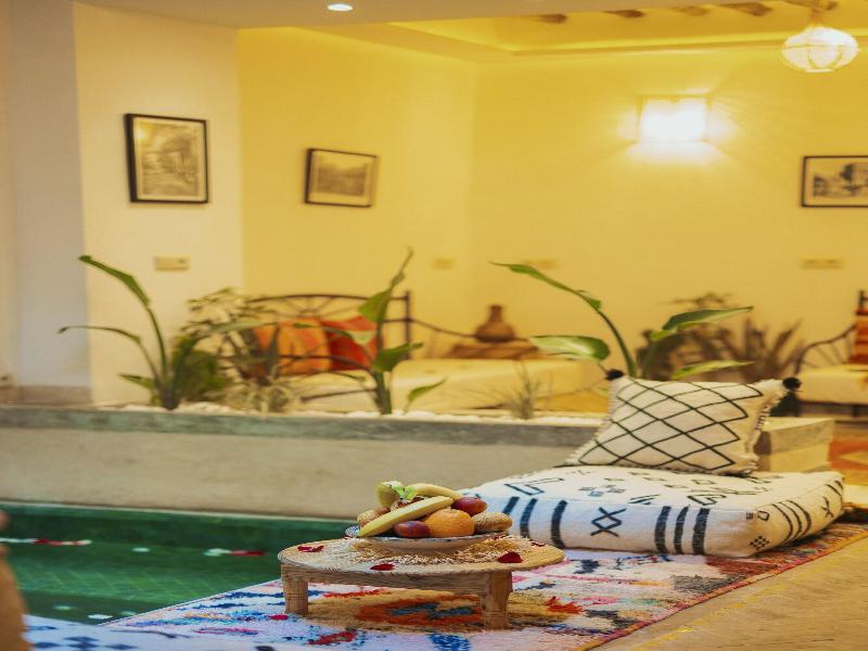 Riad Mama Square image