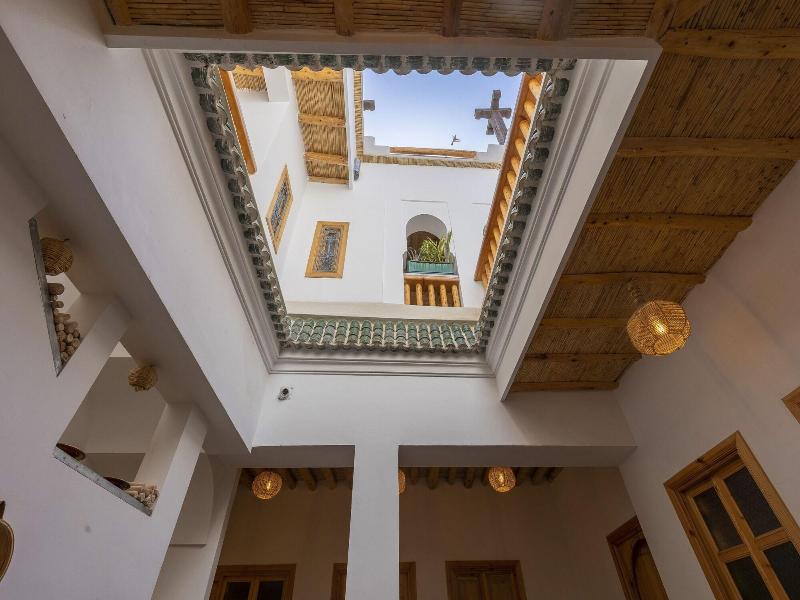 Riad Mama Square image