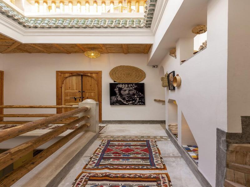 Riad Mama Square image