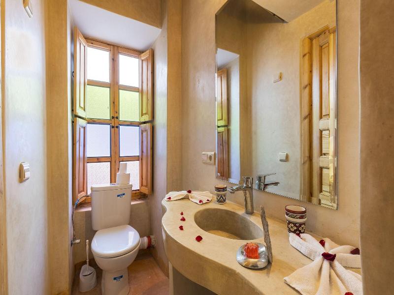Riad Mama Square image