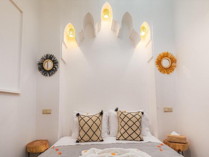 Riad Mama Square image