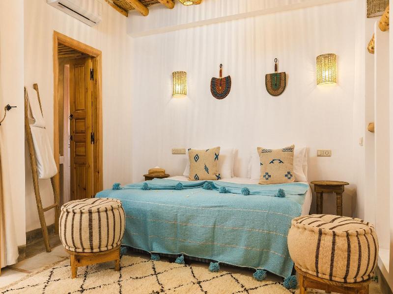 Riad Mama Square image
