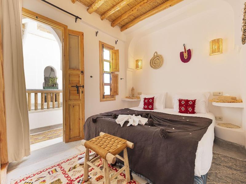 Riad Mama Square image