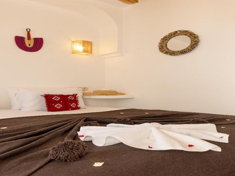 Riad Mama Square image
