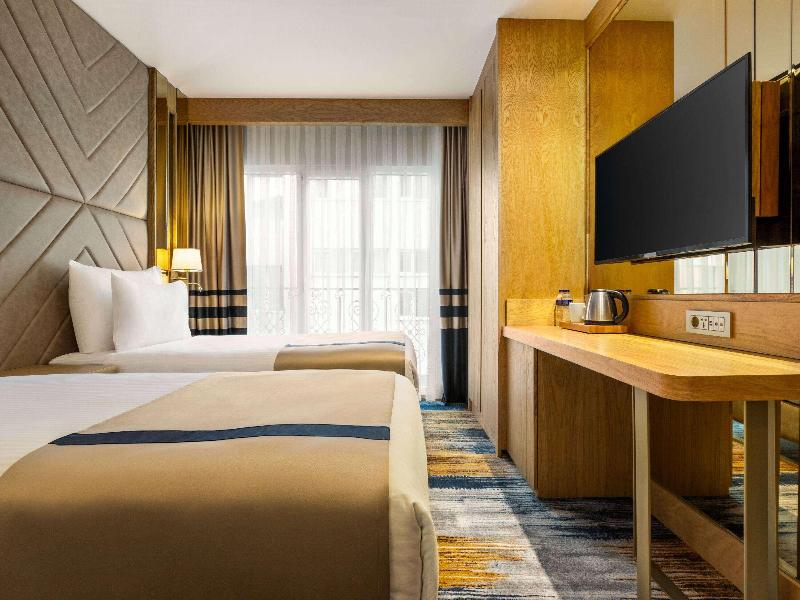 Days Inn By Wyndham Istanbul Bomonti image