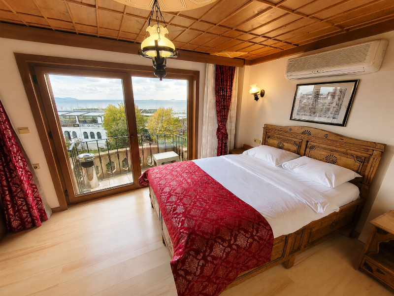 Saruhan Hotel image