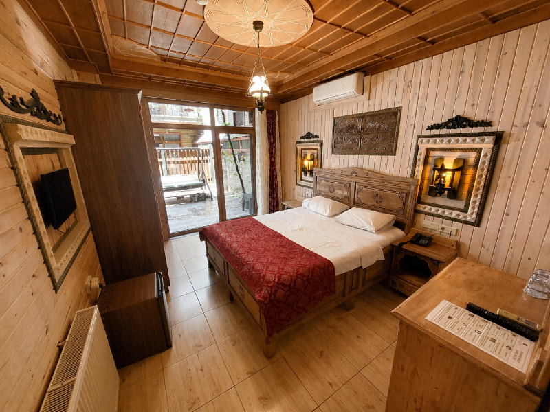 Saruhan Hotel image