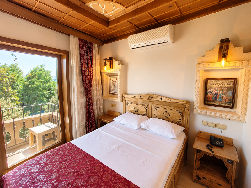 Saruhan Hotel image