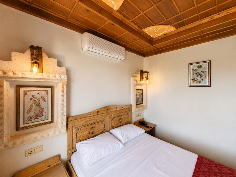 Saruhan Hotel image