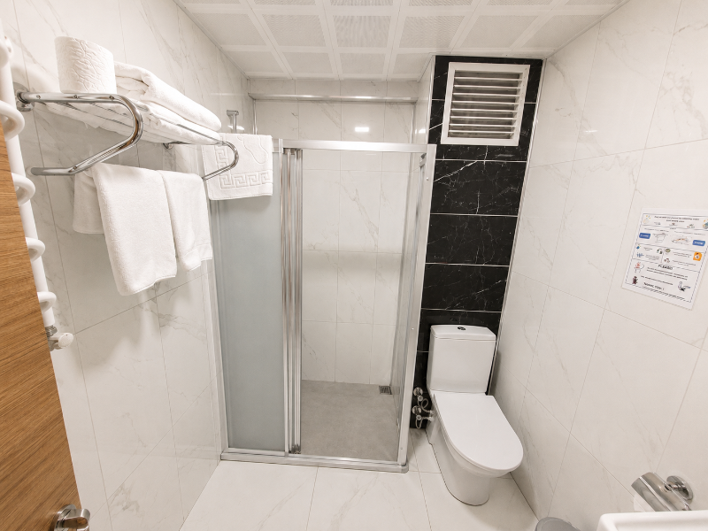 Saruhan Hotel image