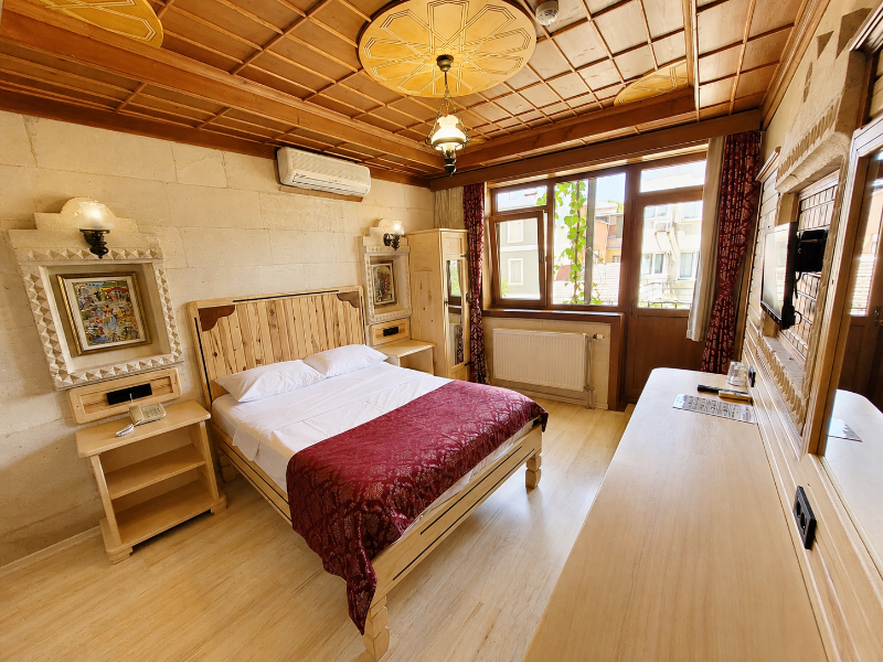 Saruhan Hotel image