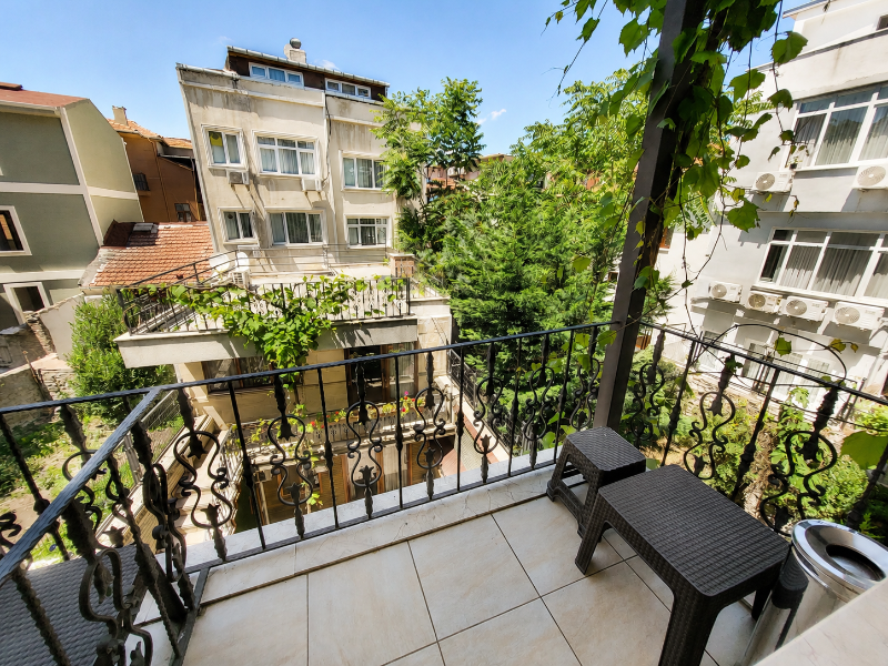 Saruhan Hotel image