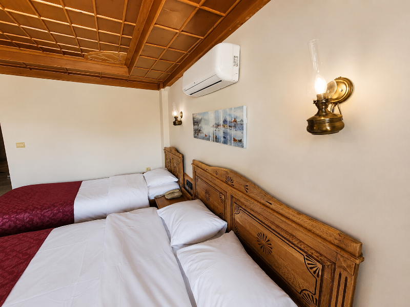 Saruhan Hotel image