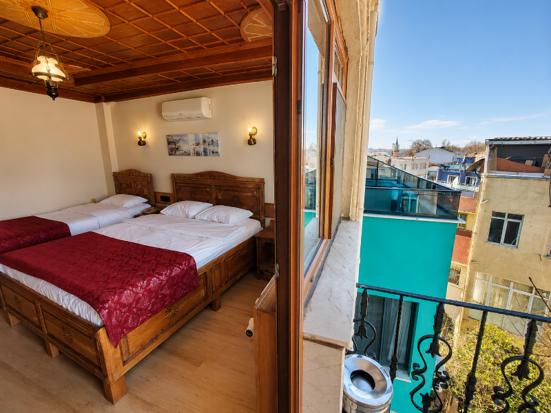 Saruhan Hotel image