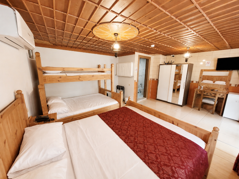 Saruhan Hotel image