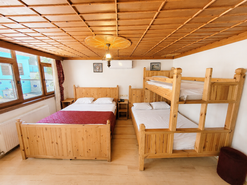 Saruhan Hotel image