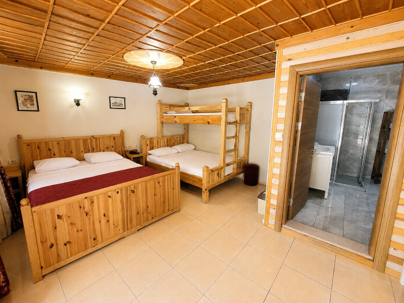 Saruhan Hotel image