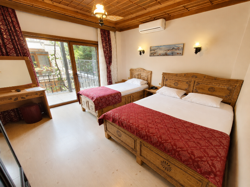 Saruhan Hotel image