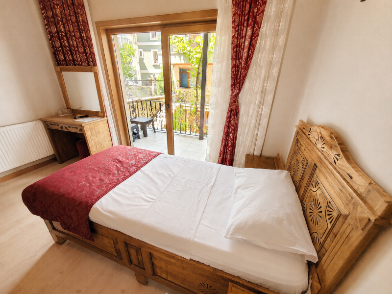 Saruhan Hotel image