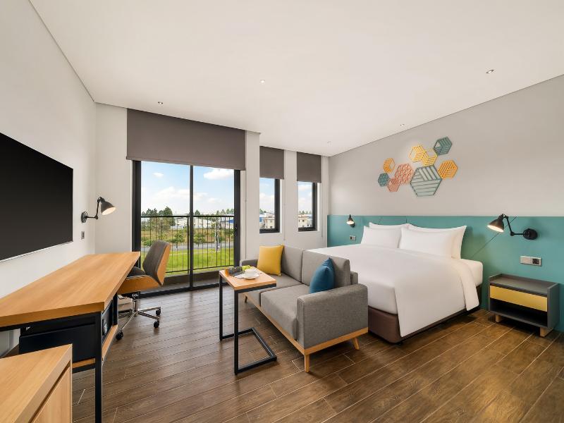 Hiive By Fusion Binh Duong New City - VSIP 2 image
