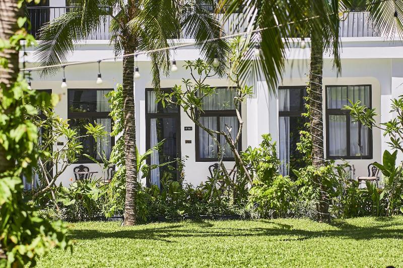 Nesta Hotel Da Nang image