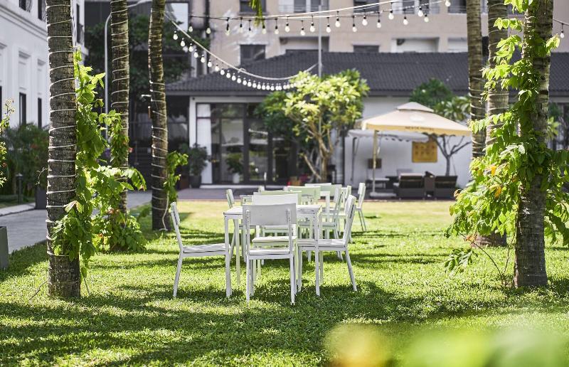 Nesta Hotel Da Nang image