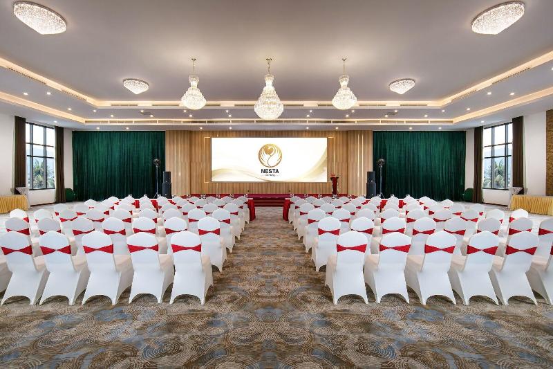 Nesta Hotel Da Nang image