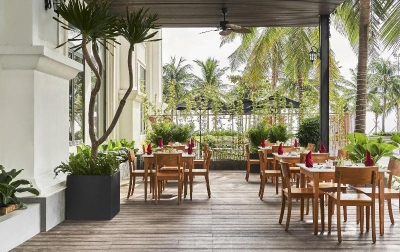 Nesta Hotel Da Nang image