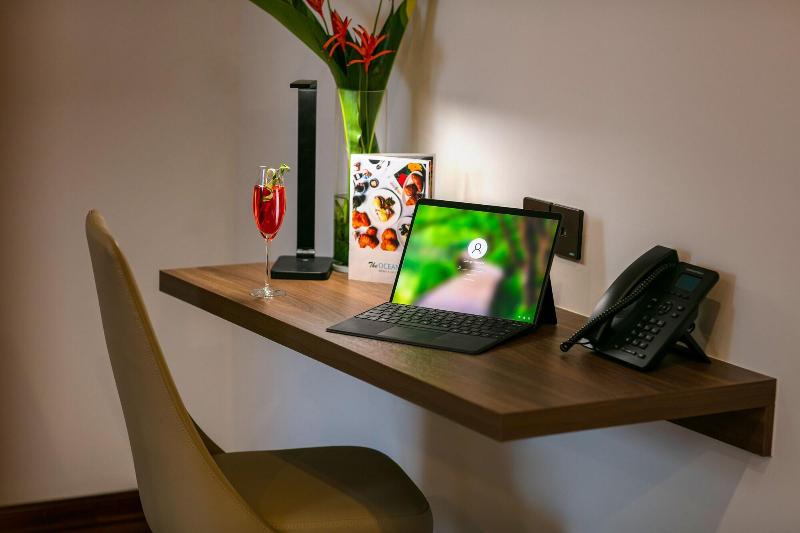 Nesta Hotel Da Nang image