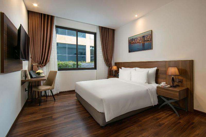 Nesta Hotel Da Nang image