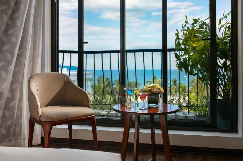 Nesta Hotel Da Nang image