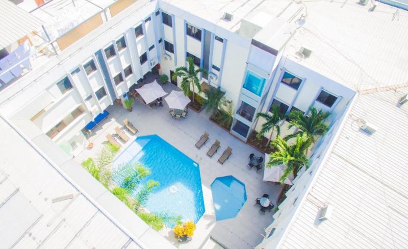 Hotel Presidente Premium Salinas image