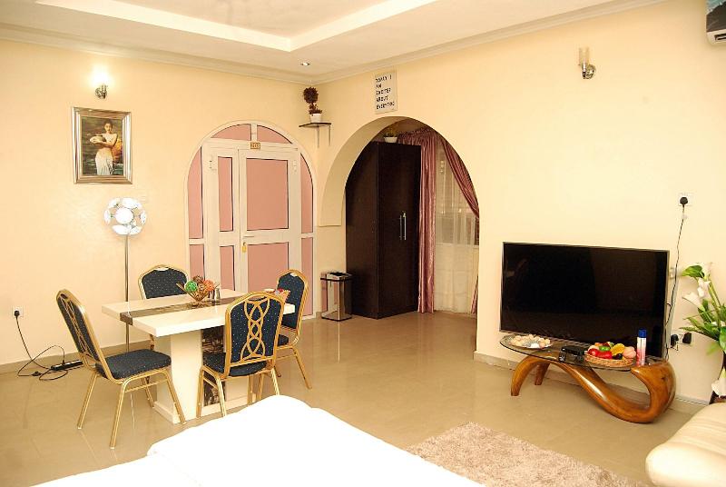 Mmmhouse Abuja image