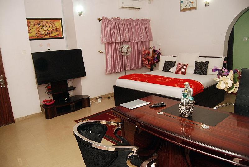 Mmmhouse Abuja image